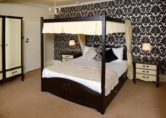 Stags Head Hotel